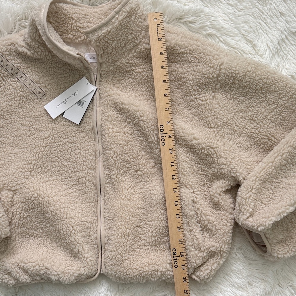 Warm Cream Sherpa Jacket - Picture 2 of 8